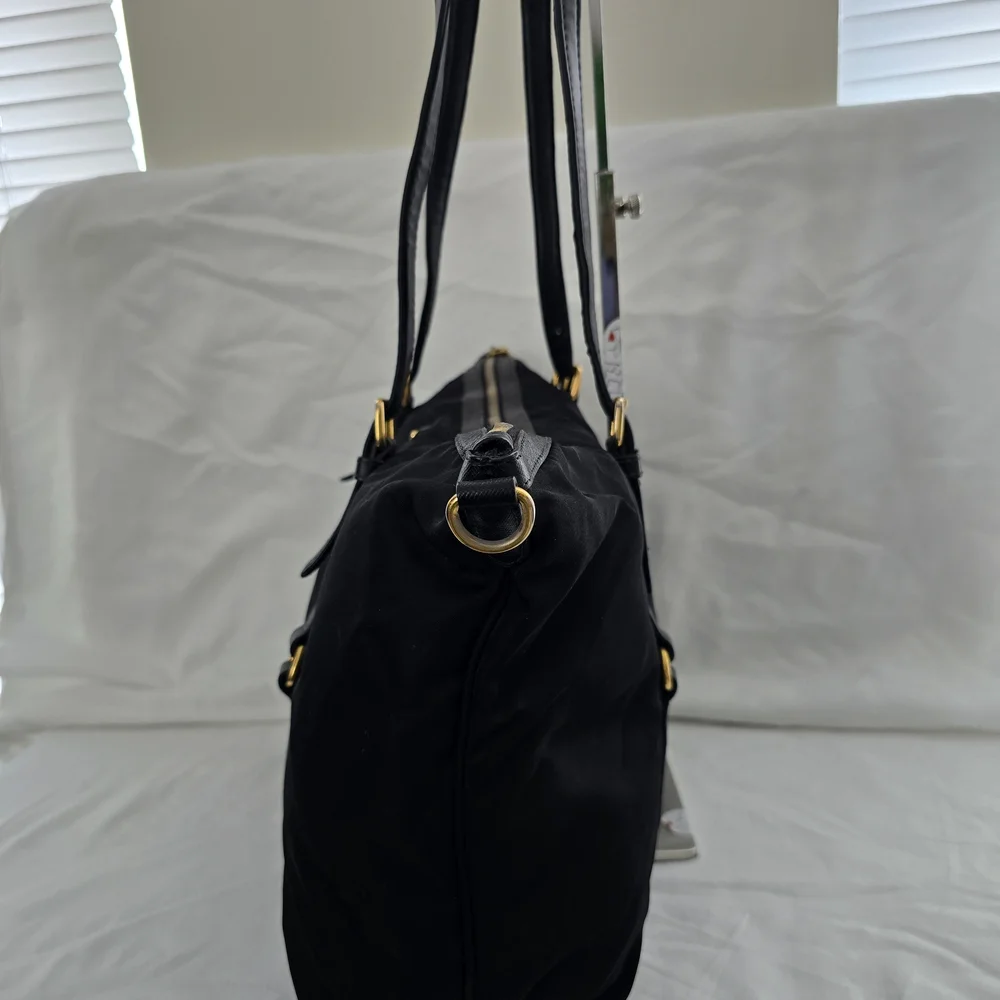 Prada Black Women's Tote Bag - Picture 7 of 11